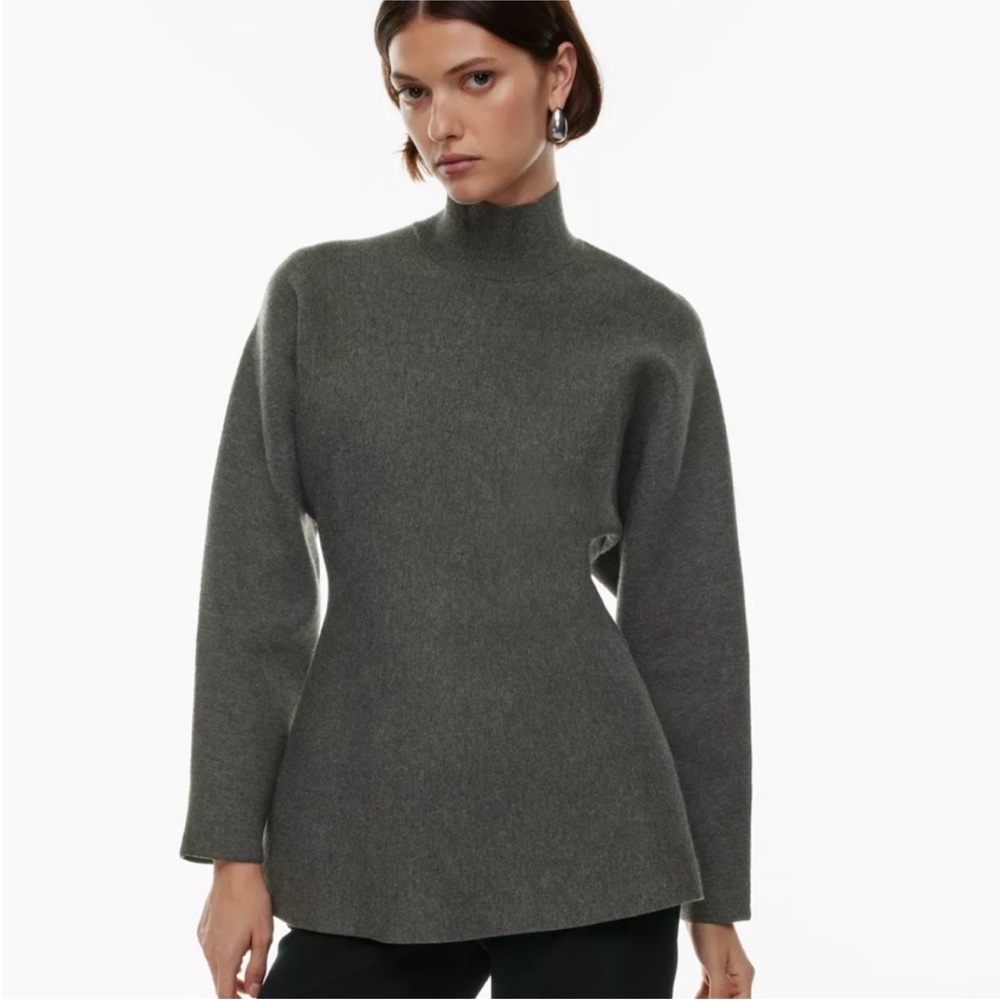 Aritzia Formation Turtleneck Sweater Grey Small NWT